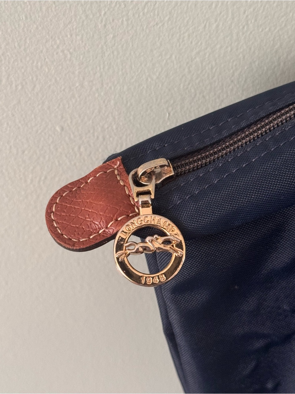 Authentic Longchamp Le Pliage Tote Bag Medium Navy Blue - Flaws - Read - Picture 4 of 11